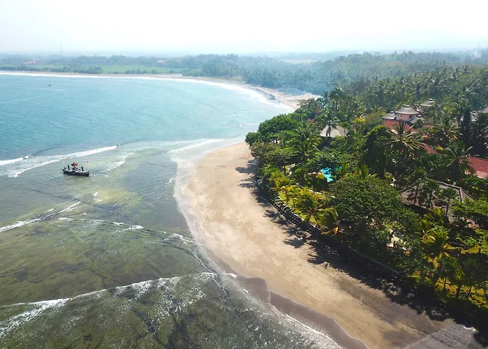Puri Dajuma Eco-resort & Пулукан